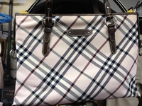 Burberry-2.jpg