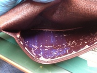 LV-wallet2.jpg