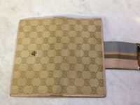gucci-wallet4.jpg